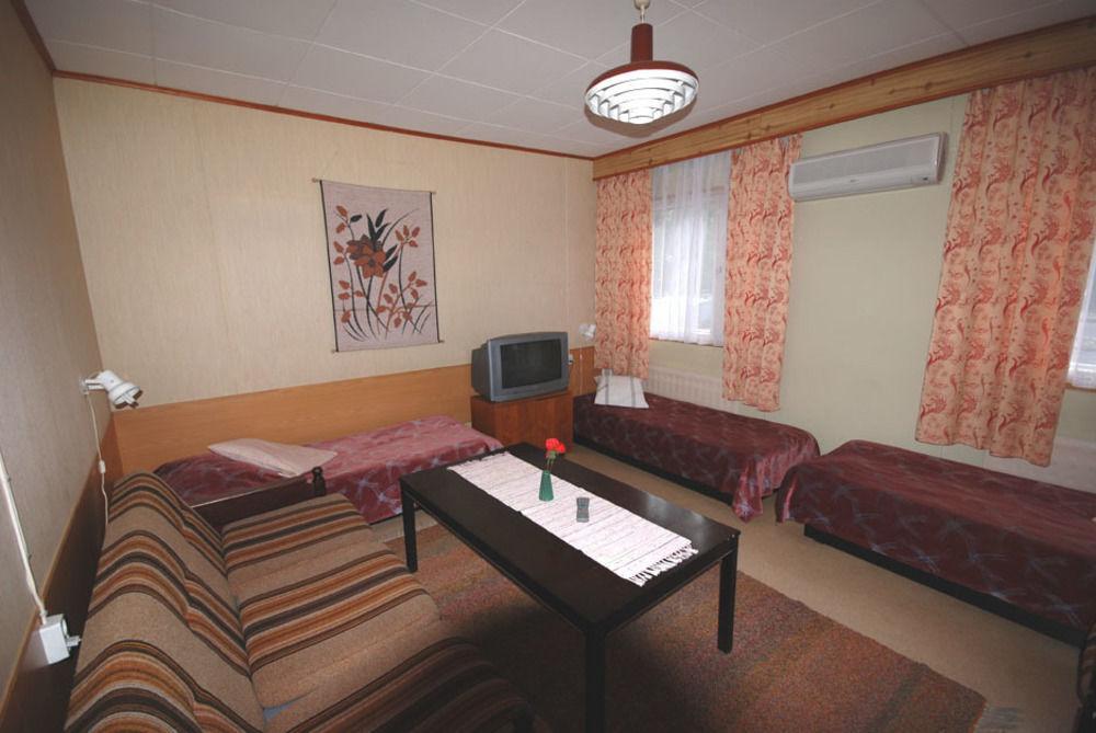 Jaemsaen Gasthaus 2*